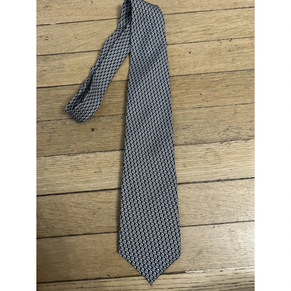 Lauren Ralph Lauren Necktie Tie Geometrical Pattern 100% Silk Green Tag
